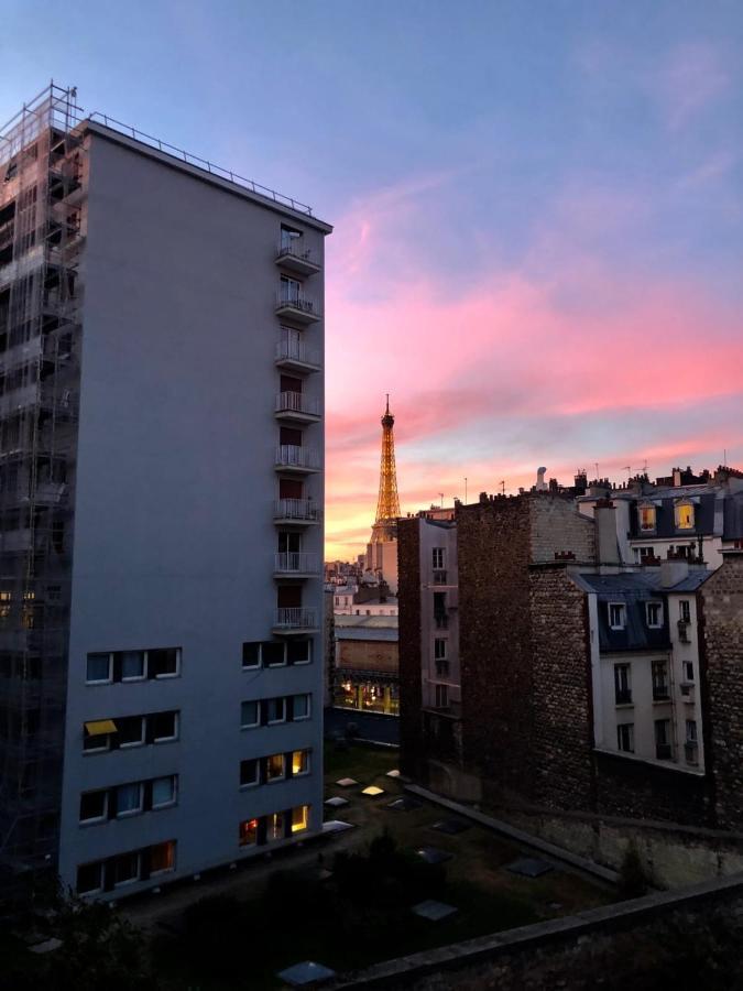 Superb Apartment With Balcony & Eiffel Tower View פריז מראה חיצוני תמונה